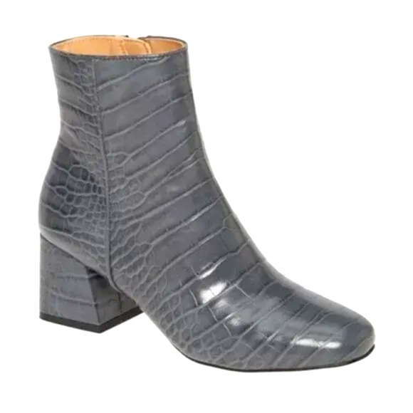 Steve Madden Shoes - Steve Madden Davist Ankle Bootie in Blue Croc Embossed